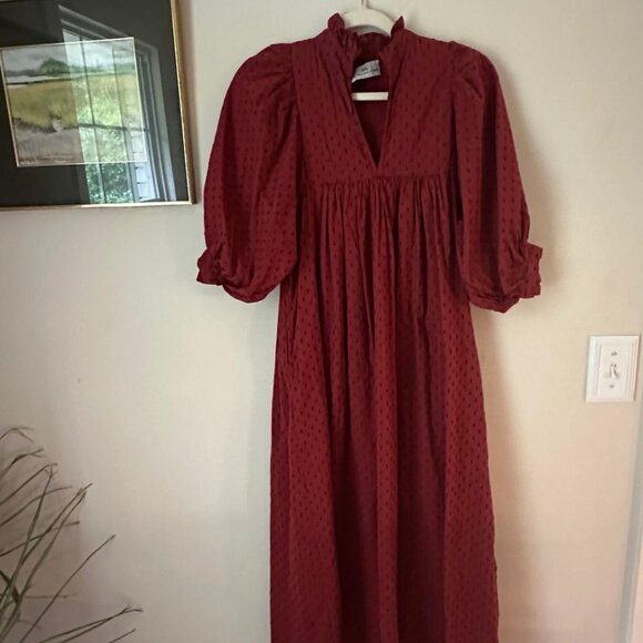 Dresses & Skirts - Never a wallflower dress